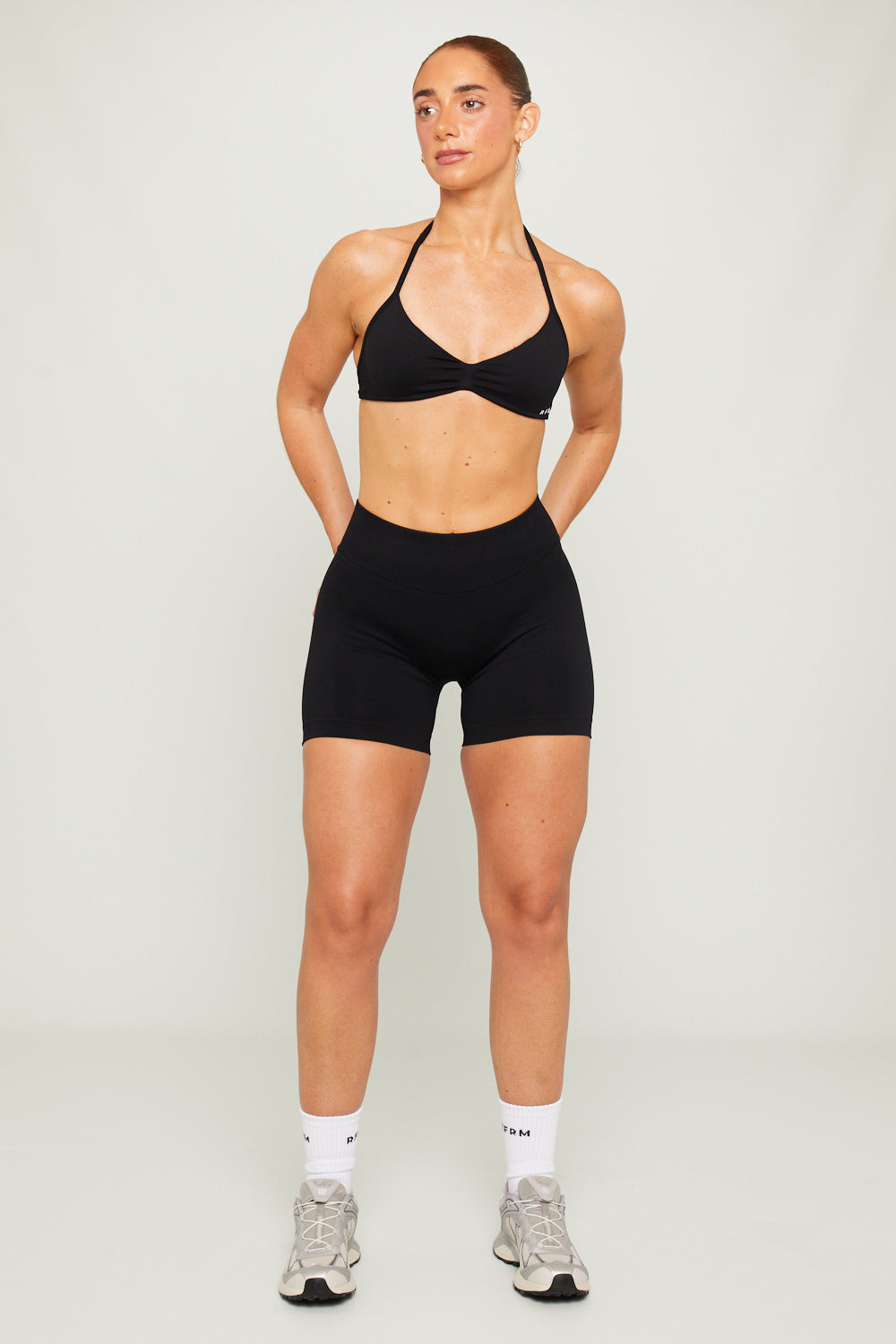 SCLPT™ Seamless Sculpting 4.5" Shorts - Onyx Black